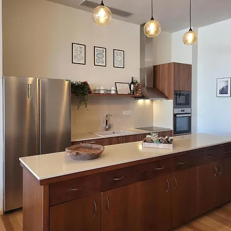 Вілла In By Sandy & Pool *