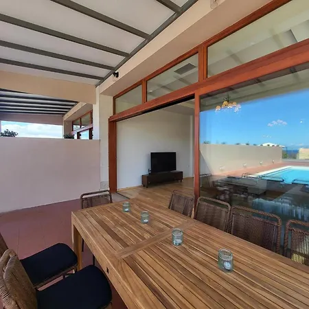 In By Sandy & Pool * Hersonissos (Crete)