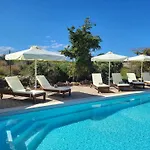 Vila In By Sandy & Pool Hersonissos (Crete)