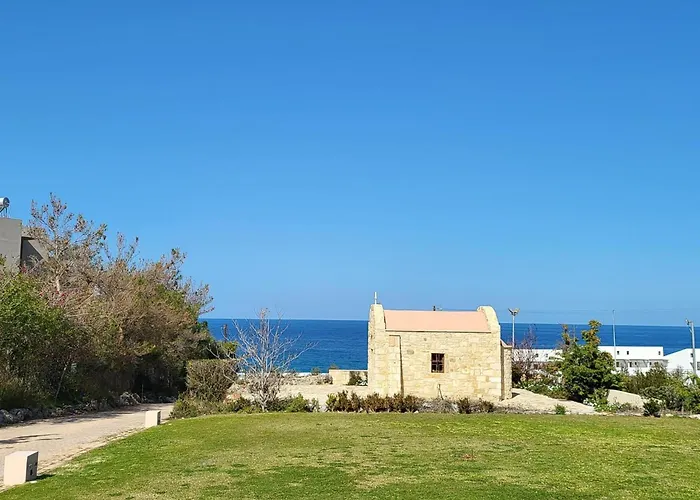 Вілла In By Sandy & Pool