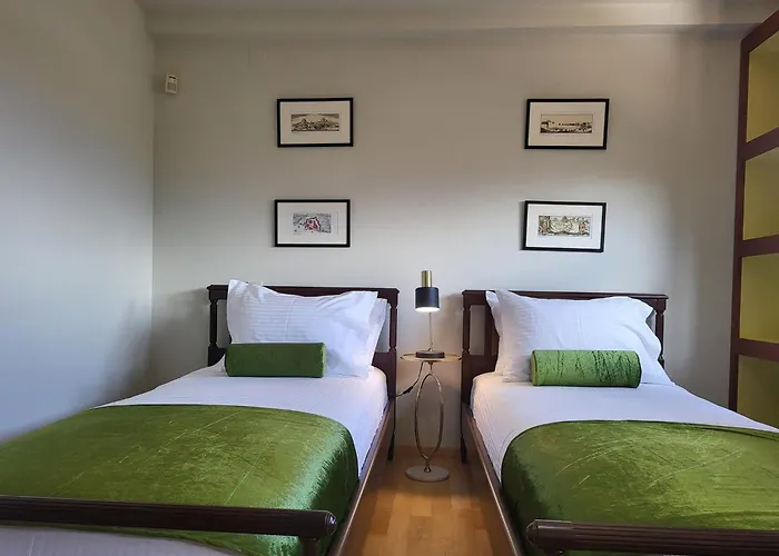 In By Sandy & Pool Вілла